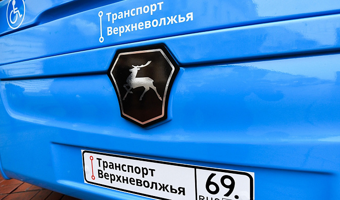 В Твери из-за провала асфальта автобусы «Транспорта Верхневолжья» едут в объезд