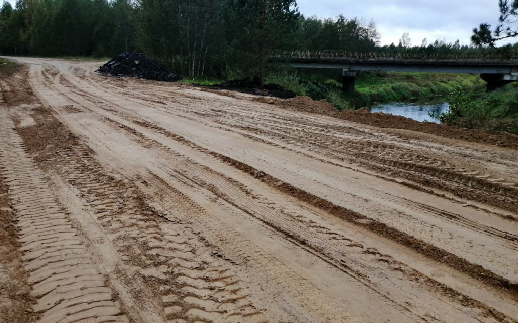 В Тверской области восстановили обвалившуюся между деревнями дорогу