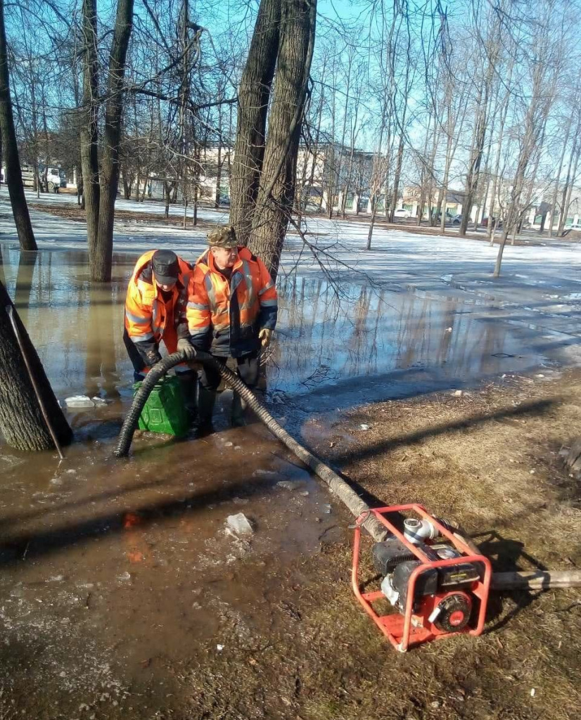  В Твери круглосуточно ведутся работы по откачке паводковых вод