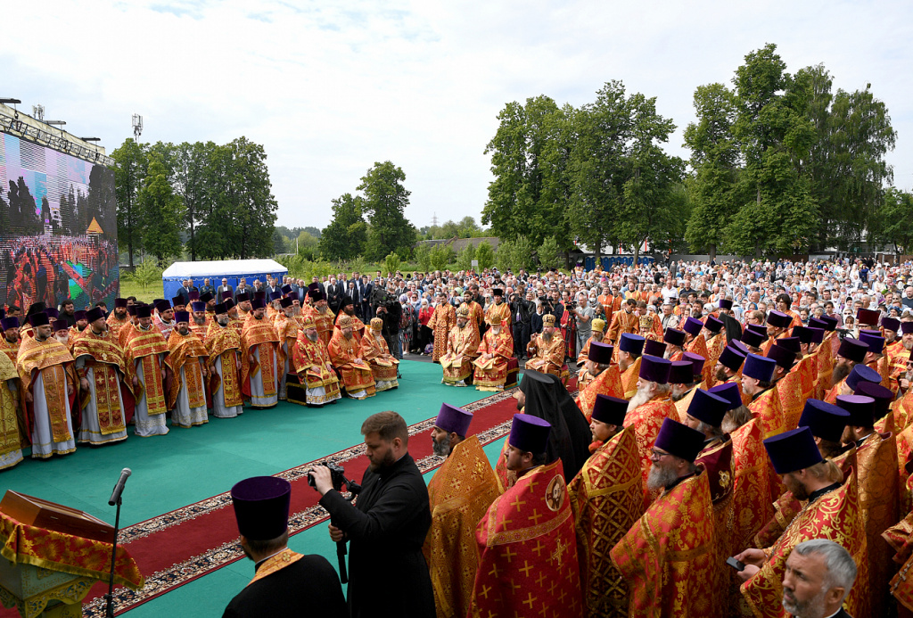 500-летие обретения мощей Макария Калязинского отметили в Тверской области