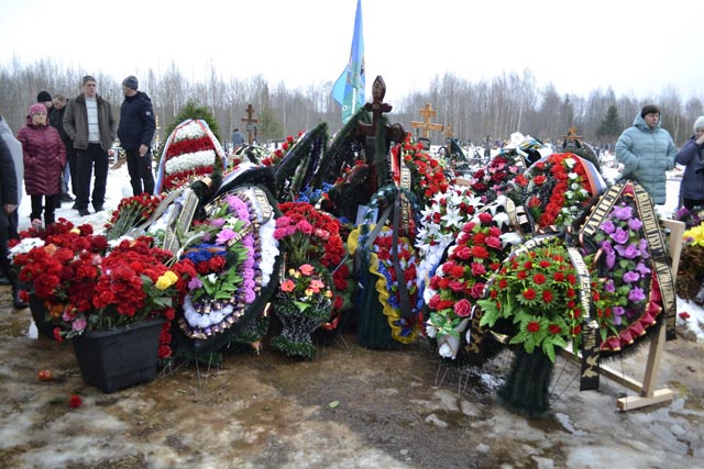  В Западной Двине простились с погибшим в ходе спецоперации Данилой Вершиной 