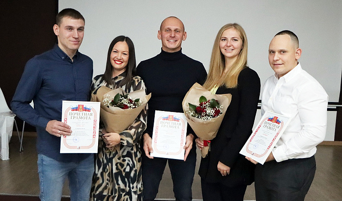 В Твери прошло награждение победителей конкурса «Молодой тренер-преподаватель года»