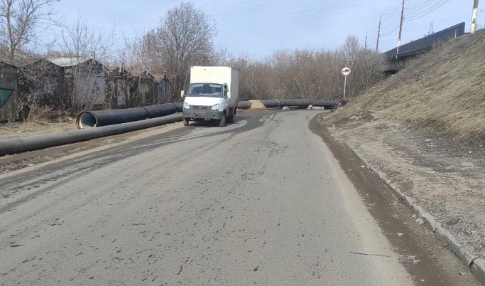 В Твери подростка сбила внезапно открывшаяся дверь «Газели»