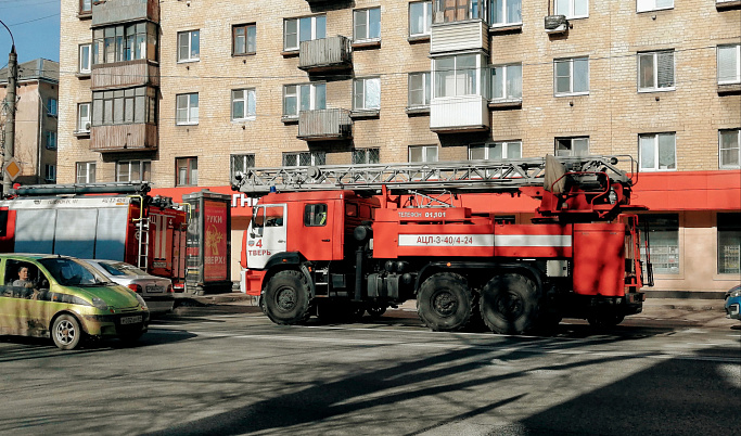 Ночью в Твери горел надувной батут 