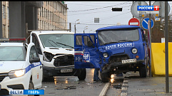 В Твери стали известны подробности ДТП, в котором пострадали семь человек