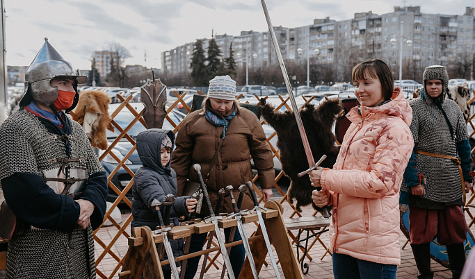 В Твери прошла молодёжная акция «В единстве – сила»