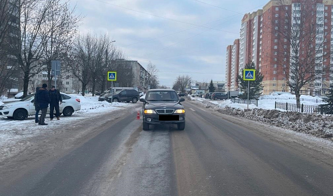 В Твери пешеход попал под колеса иномарки